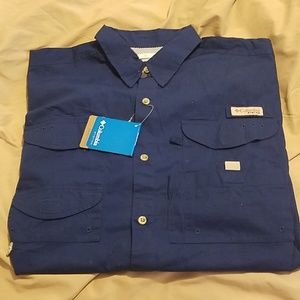 NWT Columbia PFG short sleeve button up.